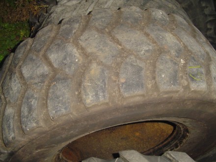 Специални  гуми за фадрома 17,5 х 25
